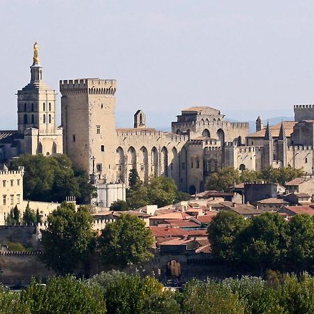 Gite A Caromb المظهر الخارجي الصورة